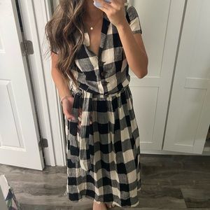 URBAN OUTFITTERS MIDI DRESS